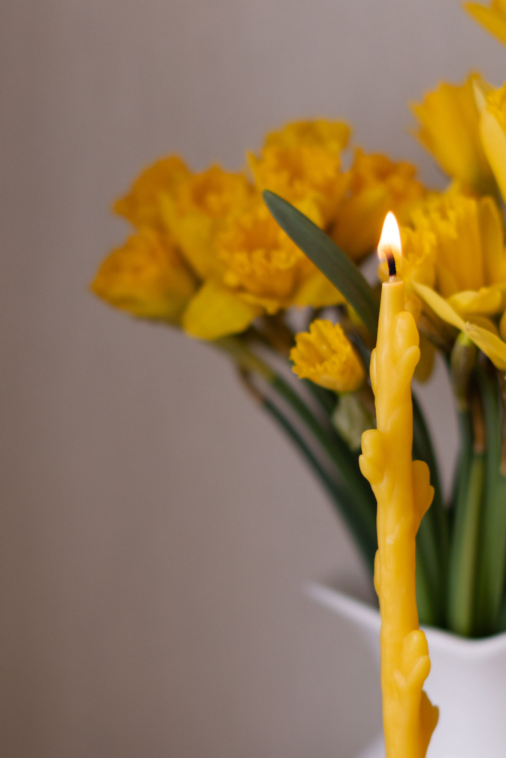 Набір бджолиних свічок ВЕРБОВІ КОТИКИ - Зображення 3