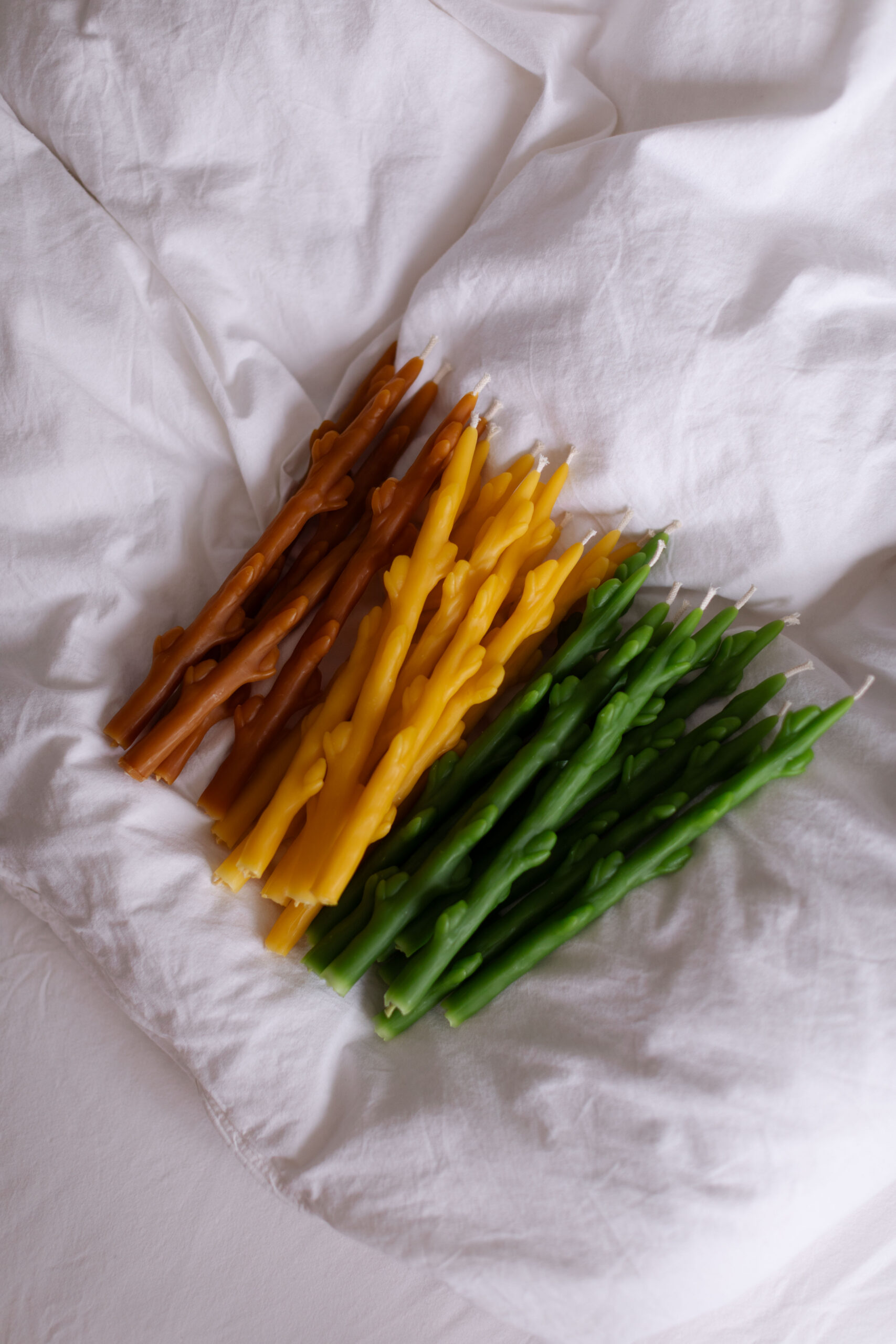 Набір бджолиних свічок ВЕРБОВІ КОТИКИ - Зображення 7